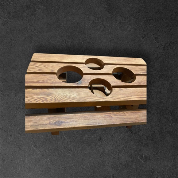 Tupperware brand  picnic table mini set . Missing salt and pepper shakers - Picture 6 of 11